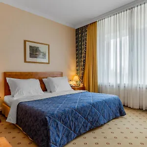 natsionalny.hotels-of-kiev.com/